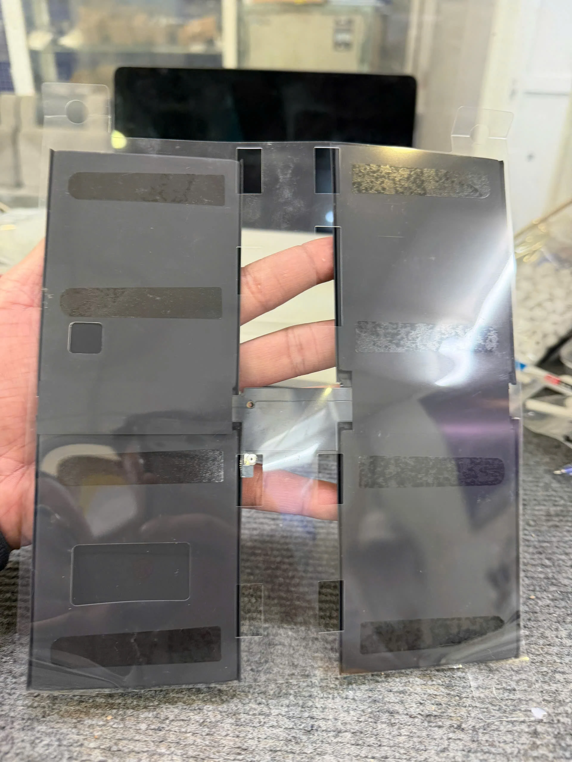 📌 Pin iPad Pro 12.9 inch (2021 – M1: A2378, A2379, A2461, A2462 / 2022 – M2: A2436, A2764, A2437, A2766)